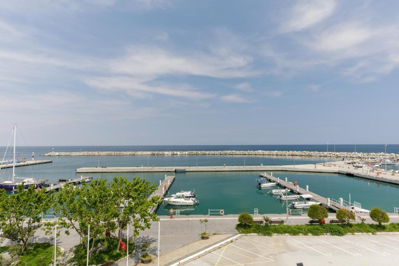 Diverso Platamon, Luxury Hotel & Suites Экстерьер фото
